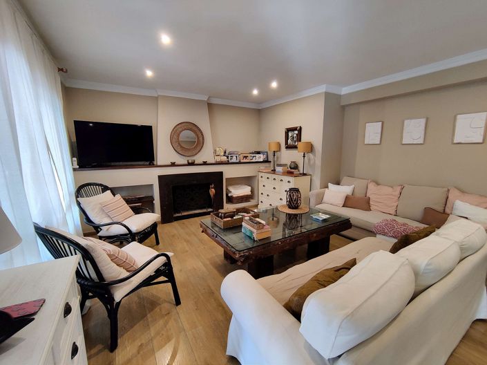 Image No.36-3 Bed Villa for sale