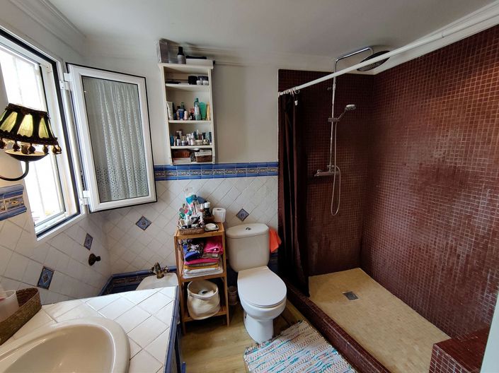 Image No.48-3 Bed Villa for sale