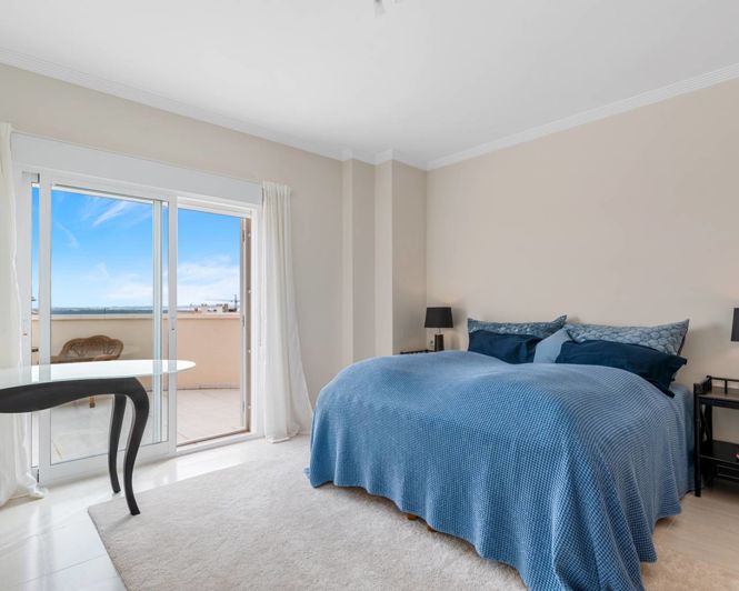 Image No.15-4 Bed Villa for sale