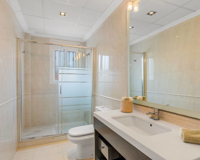 Image No.20-4 Bed Villa for sale