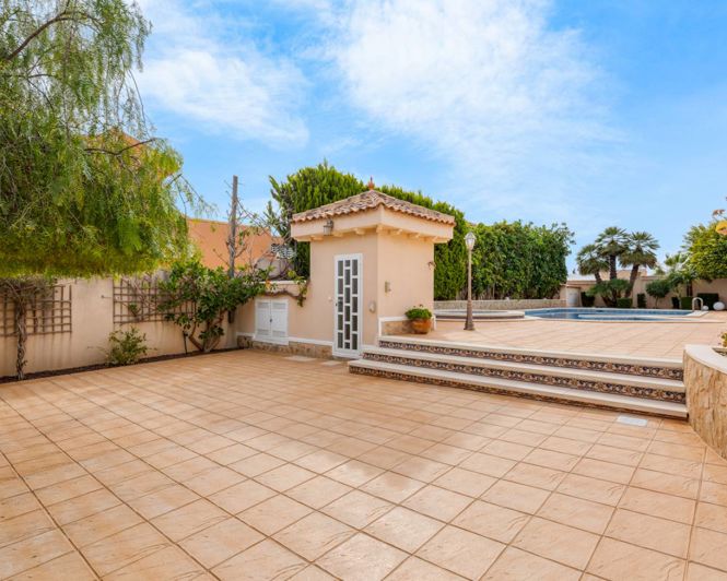 Image No.29-4 Bed Villa for sale