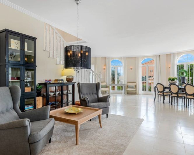 Image No.8-4 Bed Villa for sale