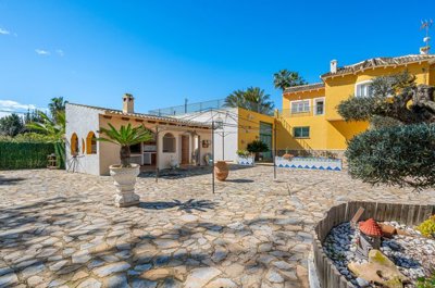 villa-for-sale-in-jacarilla-es500-176376-6