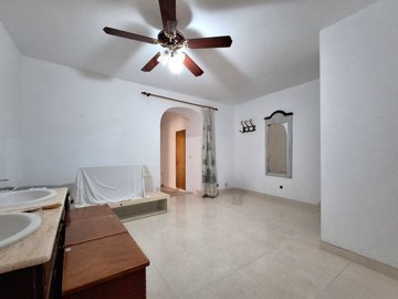 house-for-sale-in-felanitx-5