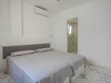 29035-for-sale-in-villamartin-10493841-large