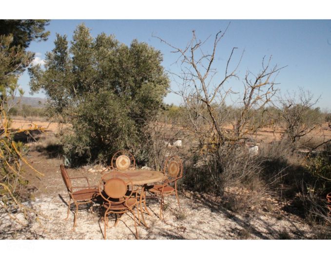 Image No.14-2 Bed Country House for sale