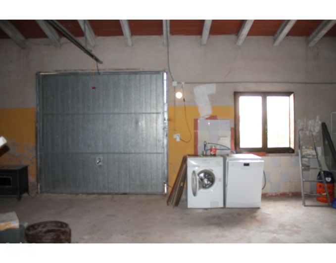 Image No.29-2 Bed Country House for sale