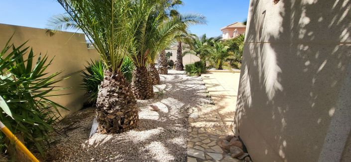 Image No.12-3 Bed Villa for sale