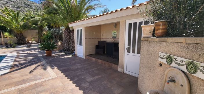 Image No.9-3 Bed Villa for sale