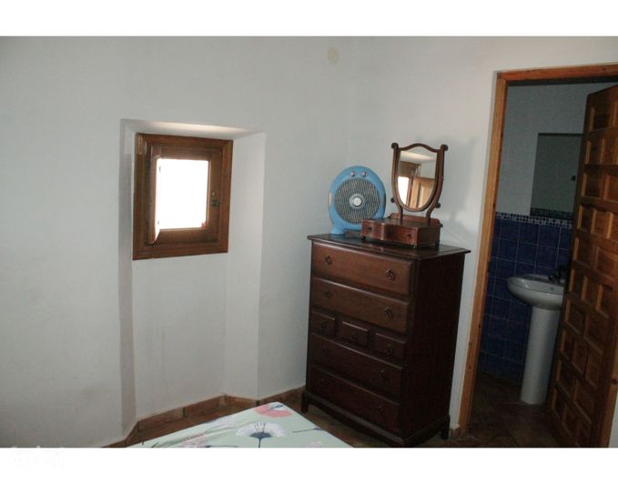 Image No.36-5 Bed Country House for sale