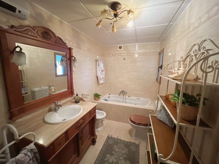 Image No.16-6 Bed Finca for sale