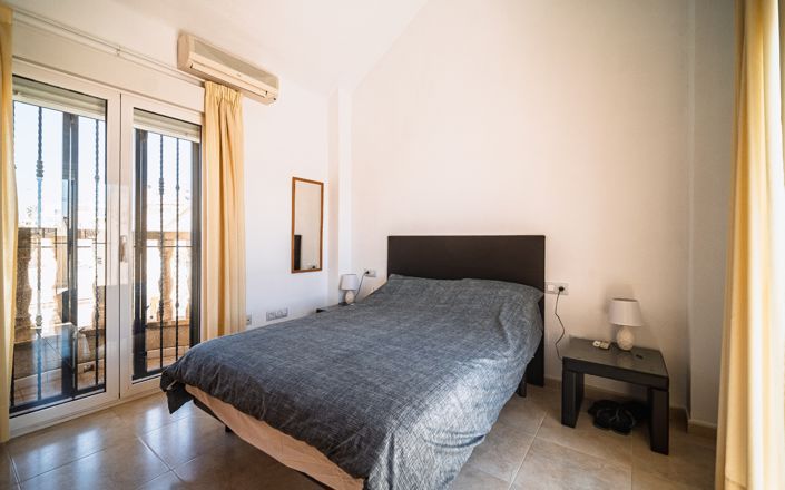 Image No.10-3 Bed Villa for sale