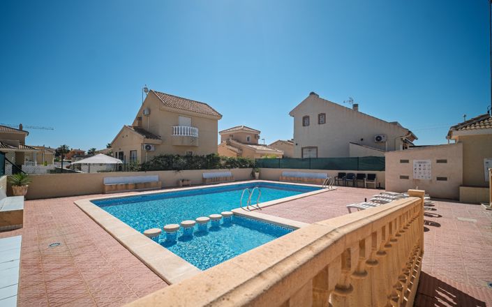 Image No.25-3 Bed Villa for sale