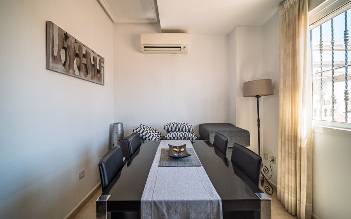 Image No.9-3 Bed Villa for sale