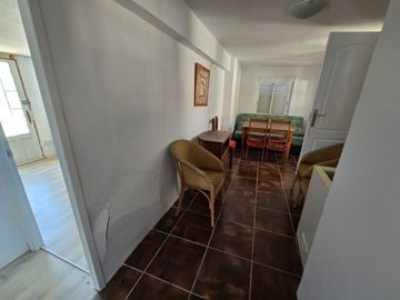 wimg-20250422-wa0032