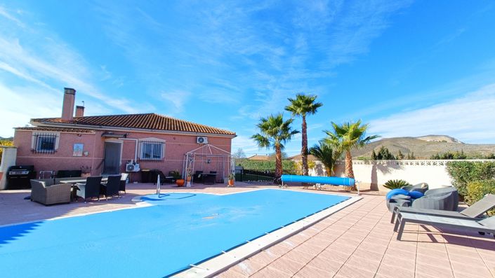 Image No.1-Villa de 4 chambres à vendre à Hondón de los Frailes