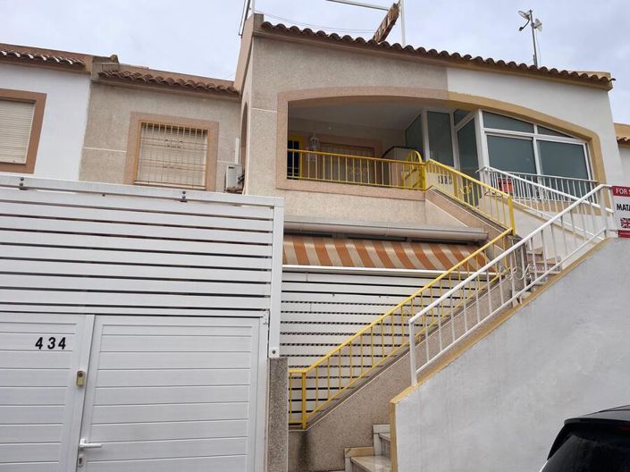 Image No.1-Appartement de 2 chambres à vendre à Torrevieja