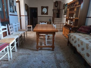 wwhatsapp-image-2025-04-16-at-170807-3-