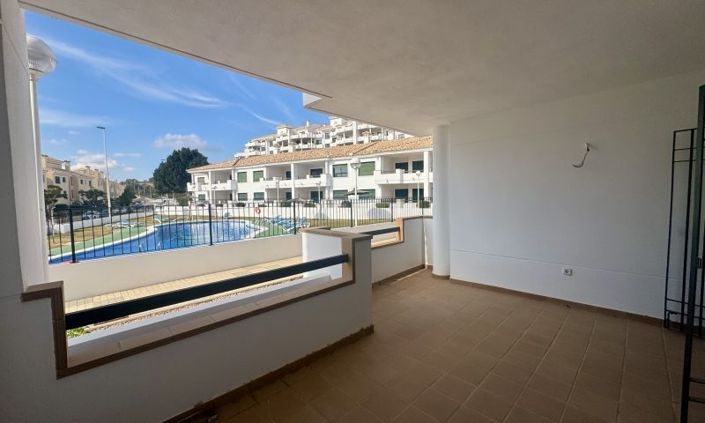 Image No.1-Appartement de 2 chambres à vendre à Orihuela Costa