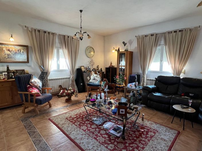 Image No.13-3 Bed Villa for sale