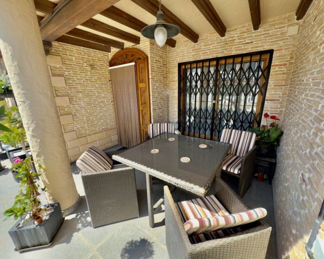 Image No.2-3 Bed Villa for sale