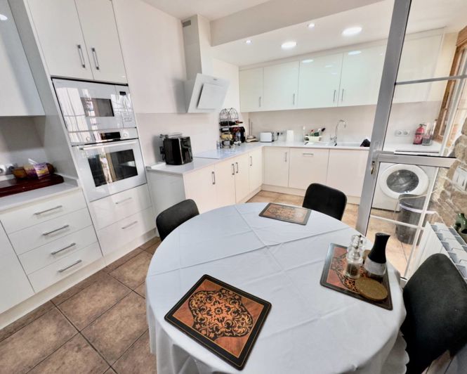 Image No.8-3 Bed Villa for sale