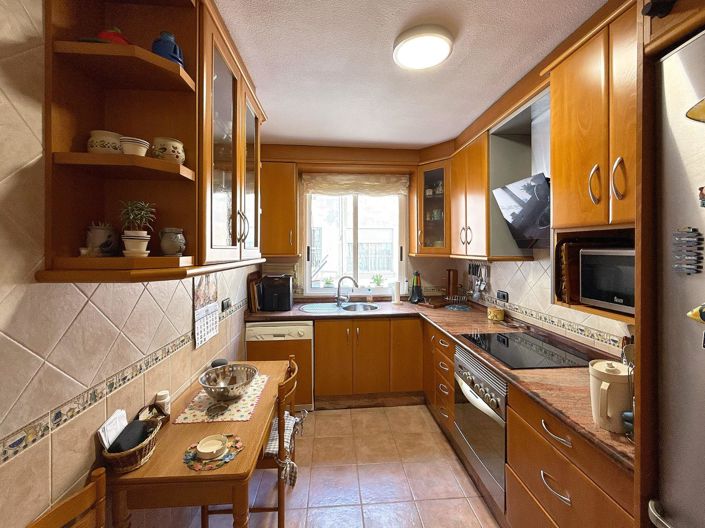 Image No.10-2 Bed Apartment for sale