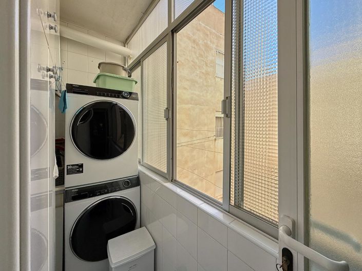 Image No.21-2 Bed Apartment for sale