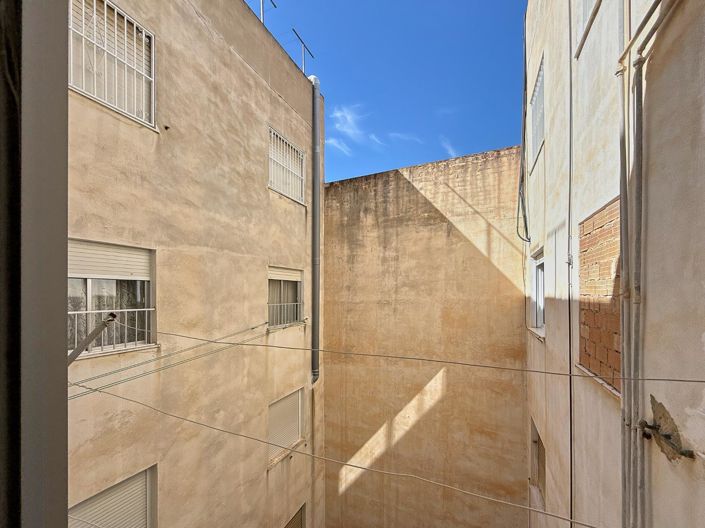 Image No.24-2 Bed Apartment for sale