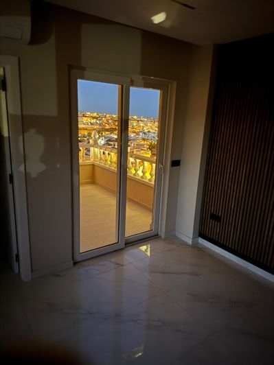 Image No.40-4 Bed Villa for sale