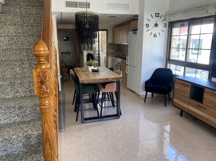 Image No.4-3 Bed Townhouse for sale