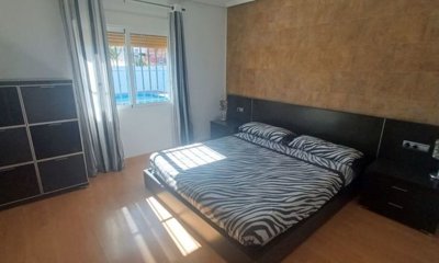 villa-for-sale-in-torrevieja-es366-176473-5