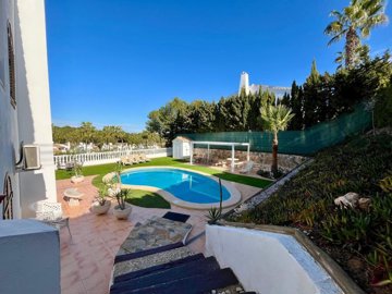 villa-for-sale-in-villamartin-es102-176422-6