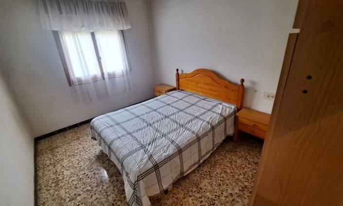 Image No.14-3 Bed Country House for sale