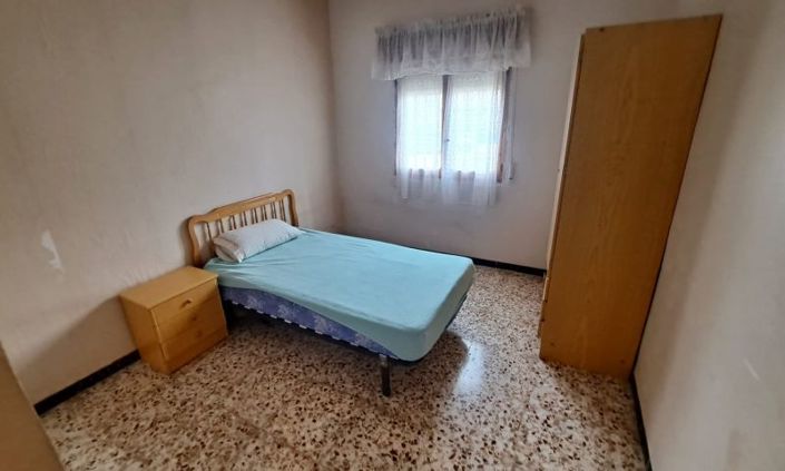 Image No.15-3 Bed Country House for sale