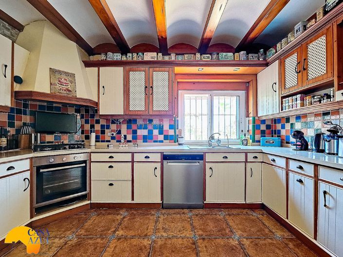 Image No.27-6 Bed Finca for sale