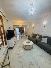 town-house-for-sale-in-los-altos-es102-176609