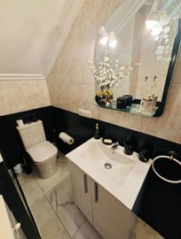 town-house-for-sale-in-los-altos-es102-176609