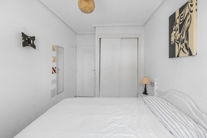 Image No.11-2 Bed Bungalow for sale