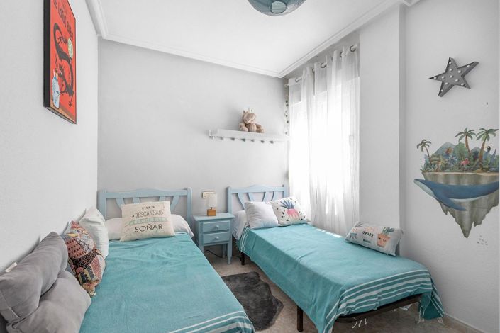 Image No.17-2 Bed Bungalow for sale