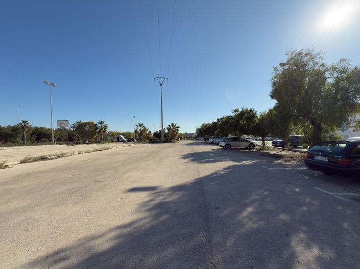 Image No.36-2 Bed Bungalow for sale