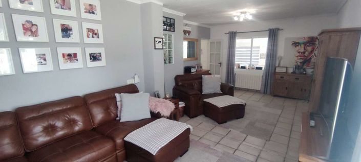 Image No.41-4 Bed Villa for sale