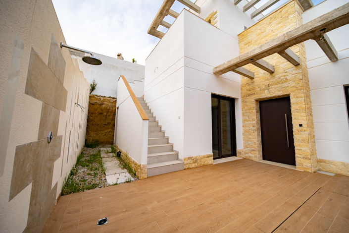 Image No.43-3 Bed Villa for sale