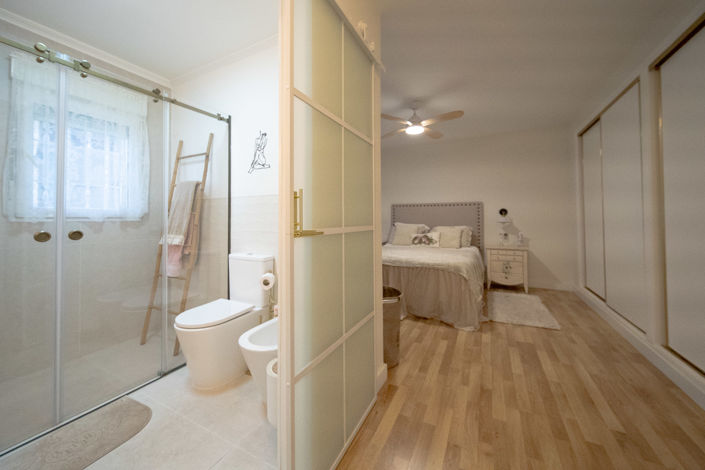 Image No.13-4 Bed Villa for sale