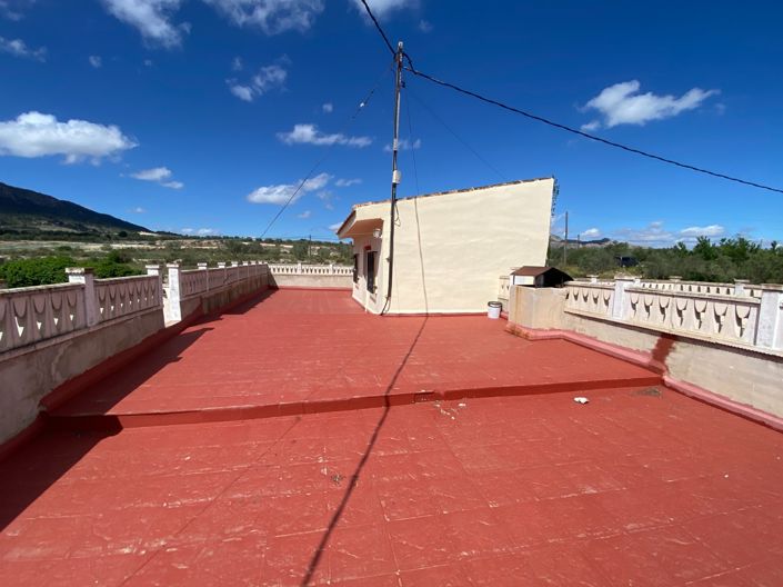 Image No.19-Maison de campagne de 6 chambres à vendre à Sax