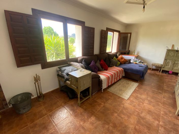 Image No.28-Maison de campagne de 6 chambres à vendre à Sax