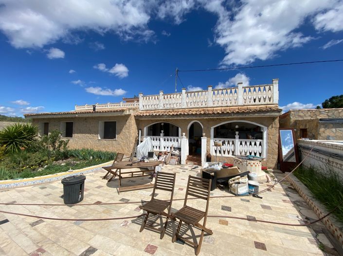 Image No.4-Maison de campagne de 6 chambres à vendre à Sax