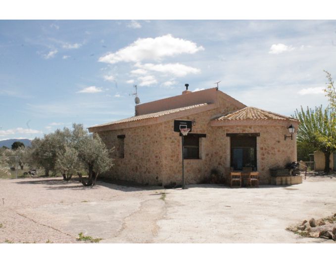 Image No.1-3 Bed Country House for sale