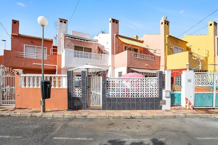 Image No.1-2 Bed Townhouse for sale