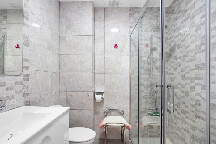 Image No.13-2 Bed Townhouse for sale